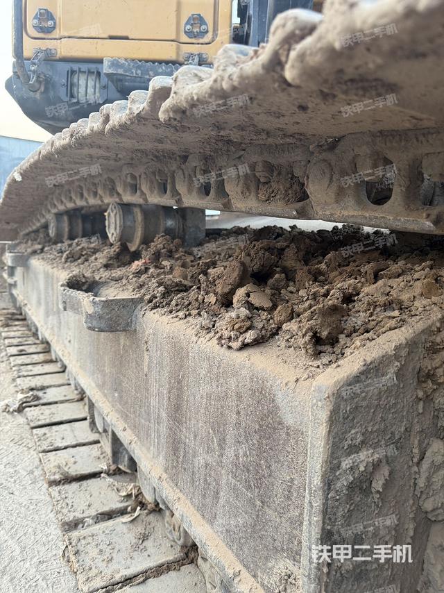 單側(cè)履帶整體（整機外觀）