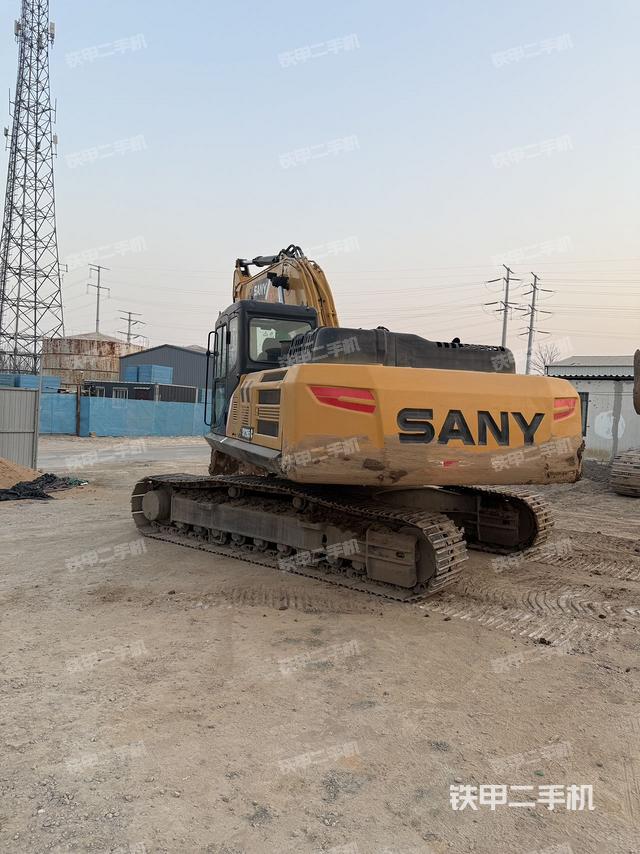 整機右后45°（整機外觀）