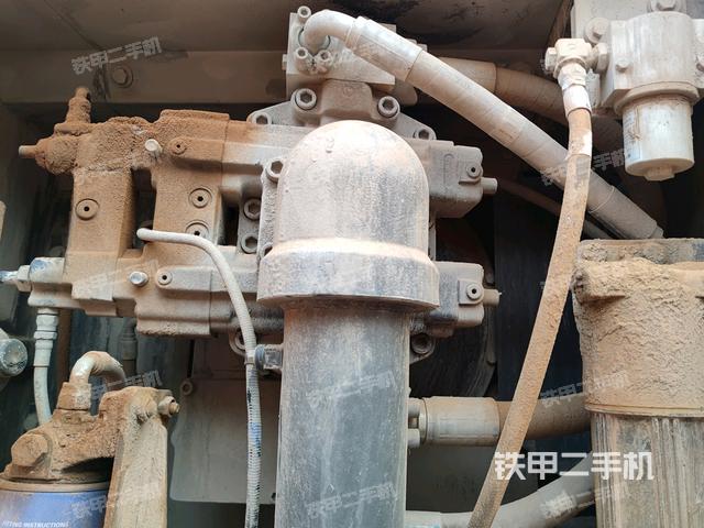 液压泵室（大件舱室）