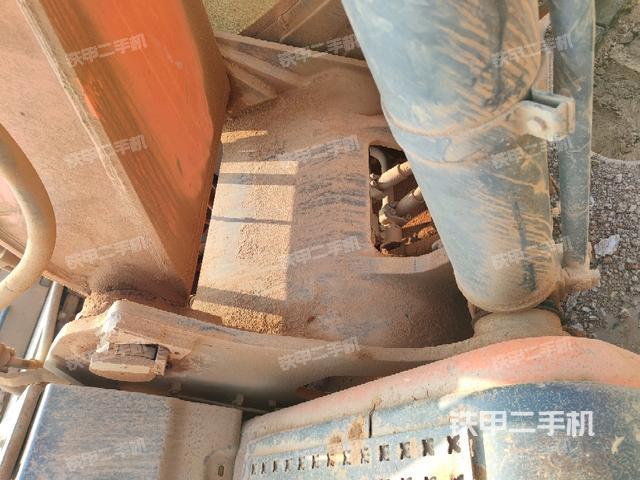 大臂根部 斜视（工作和回转装置）