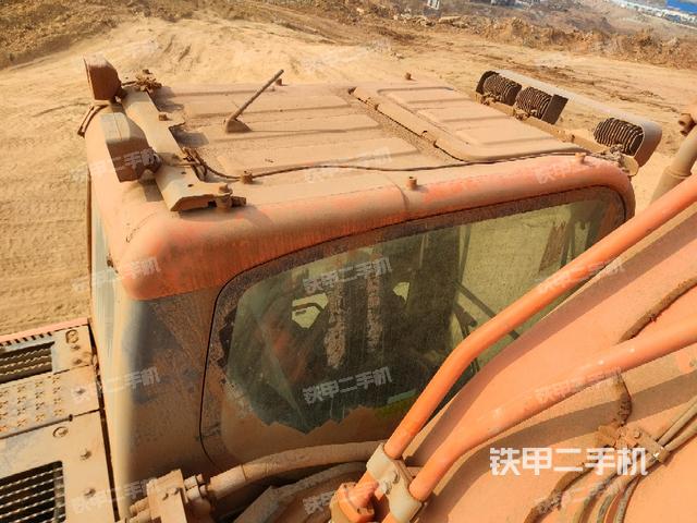 驾驶室顶部俯视（上车部件）