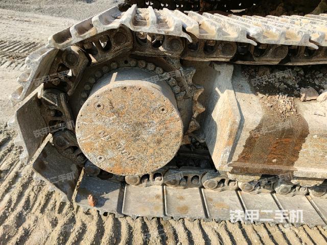 右驅(qū)動輪(行走機構(gòu)) 右驅(qū)動輪(行走機構(gòu))