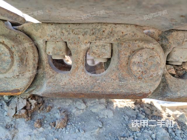 左側(cè)行走馬達(dá)蓋板(行走機(jī)構(gòu)) 左側(cè)行走馬達(dá)蓋板(行走機(jī)構(gòu))