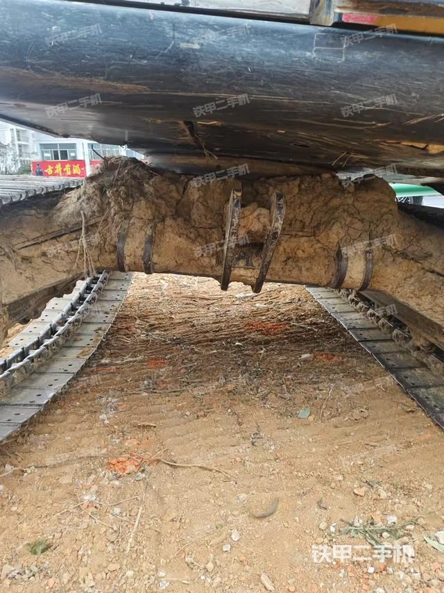 单侧履带整体（整机外观）