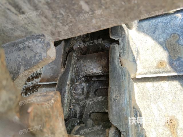 左托鏈輪和鏈筋(行走機構(gòu)) 左托鏈輪和鏈筋(行走機構(gòu))