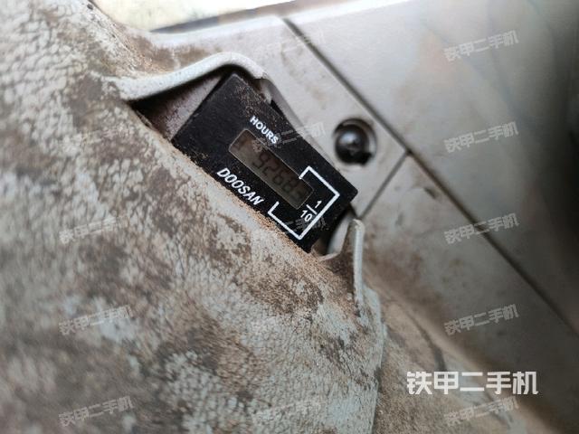 小時(shí)表(駕駛室部分) 小時(shí)表(駕駛室部分)