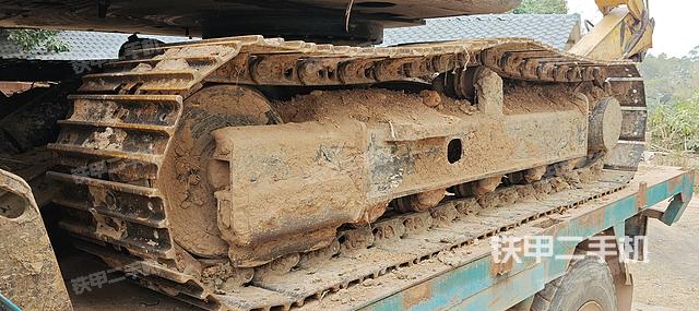 单侧履带整体（整机外观）