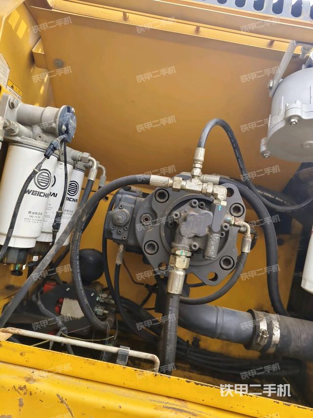 液壓泵斜45?左(大件艙室) 液壓泵斜45?左(大件艙室)