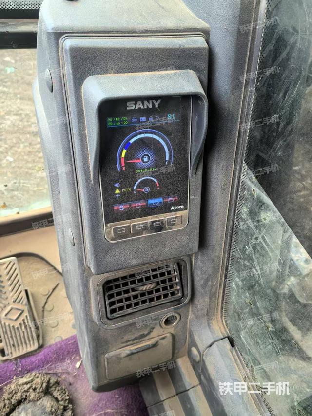 顯示屏?（駕駛室部分）