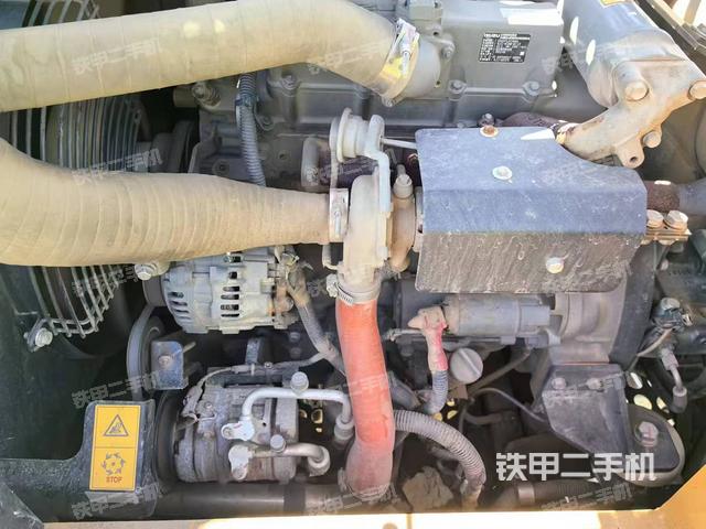 发动机整体俯视（整机外观）