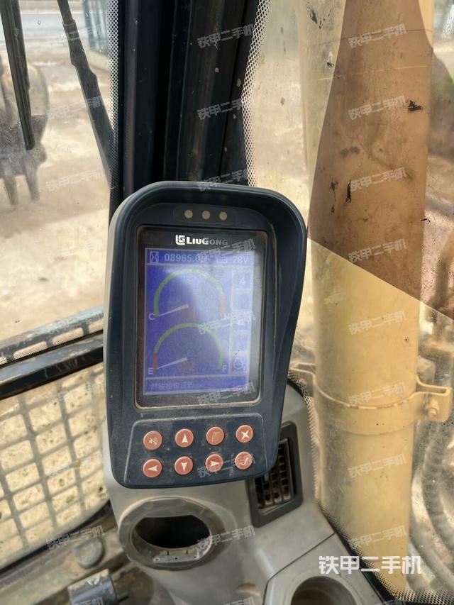 小時(shí)表（駕駛室部分）