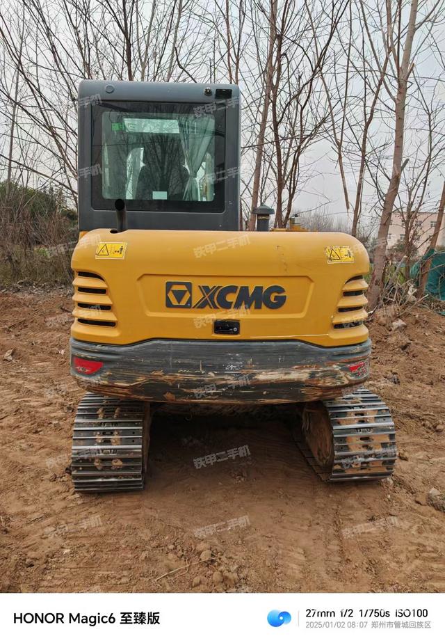 駕駛室頂部（整機(jī)外觀）