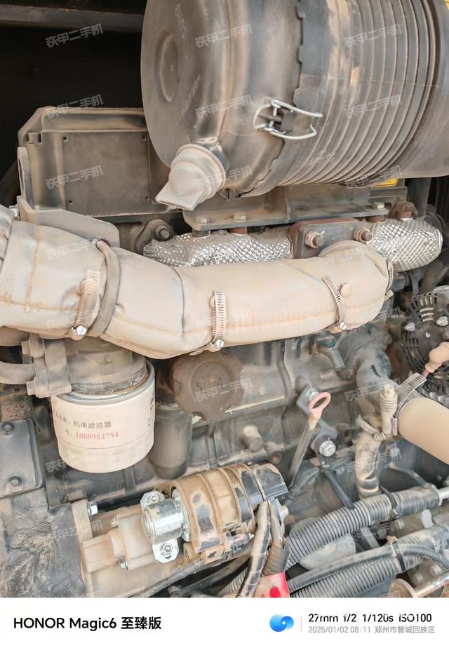 發(fā)動機(jī)整體俯視（整機(jī)外觀）