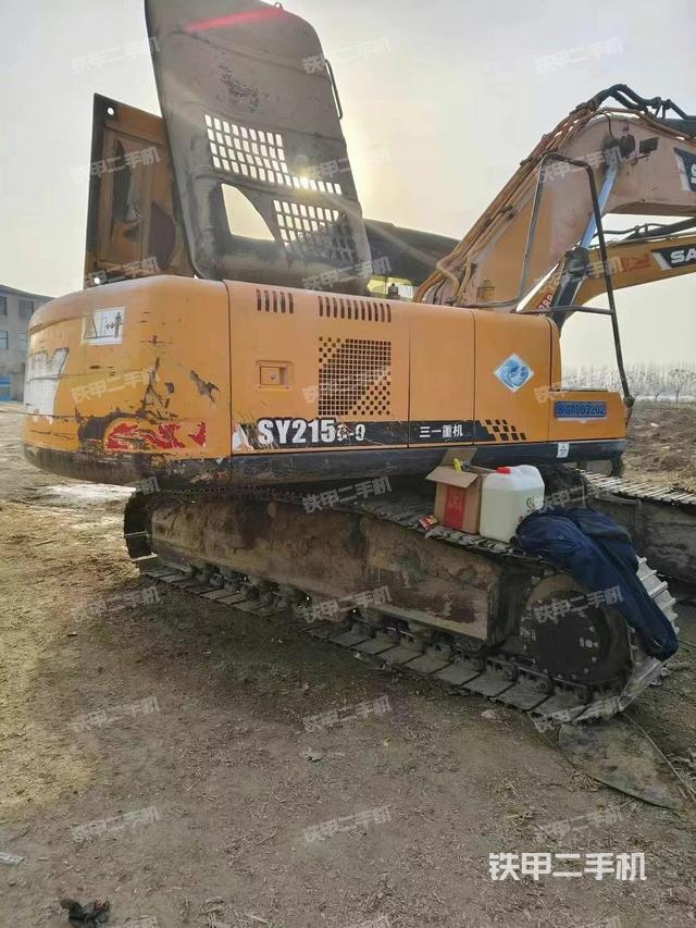 整機(jī)右后45°(整機(jī)外觀) 整機(jī)右后45°(整機(jī)外觀)