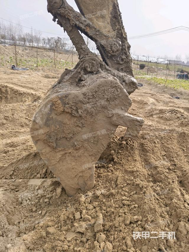 大臂根部?斜視(工作和回轉(zhuǎn)裝置) 大臂根部?斜視(工作和回轉(zhuǎn)裝置)