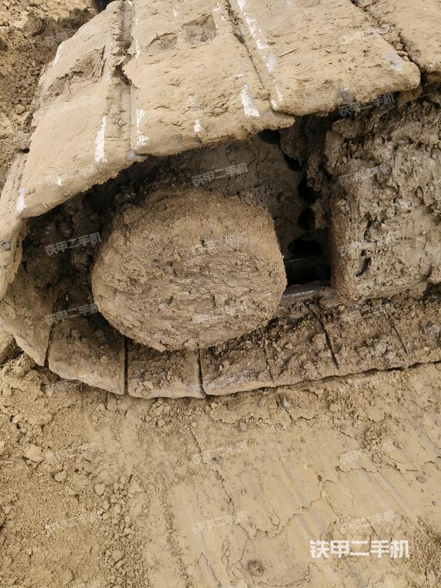 左導(dǎo)向輪(行走機(jī)構(gòu)) 左導(dǎo)向輪(行走機(jī)構(gòu))