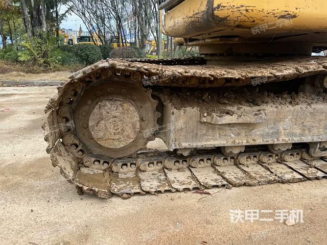 右導(dǎo)向輪（行走機(jī)構(gòu)）