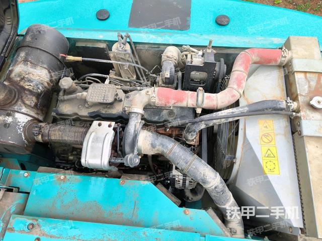 發(fā)動機整體俯視（整機外觀）