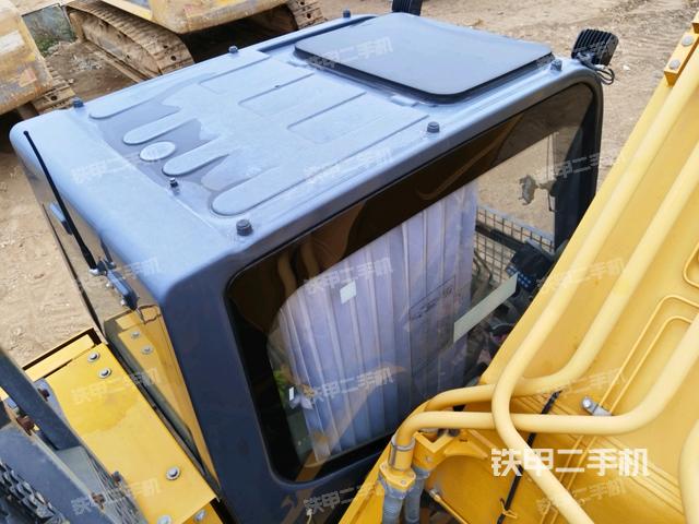 駕駛室頂部（整機(jī)外觀）