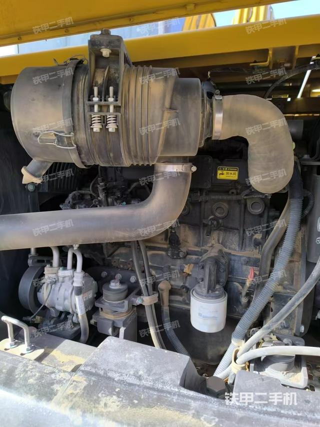 發(fā)動(dòng)機(jī)整體俯視（整機(jī)外觀）