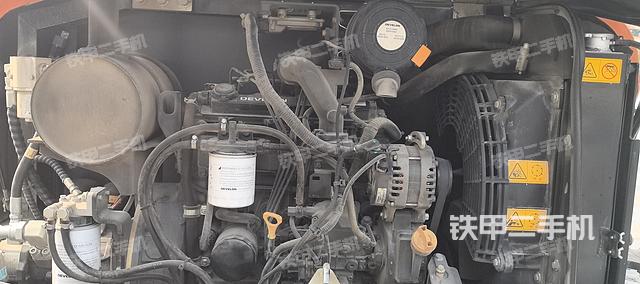 发动机整体俯视（整机外观）