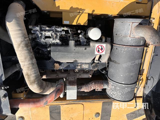 发动机整体俯视（整机外观）