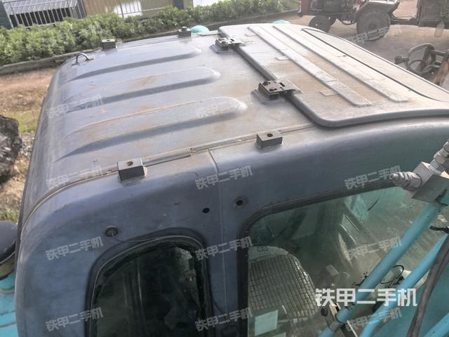 駕駛室頂部俯視（上車部件）