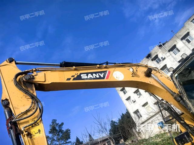 大臂整體?右側（工作和回轉裝置）