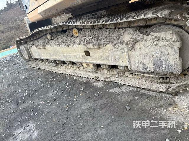 左驅(qū)動輪(行走機(jī)構(gòu)) 左驅(qū)動輪(行走機(jī)構(gòu))