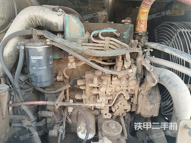 發(fā)動(dòng)機(jī)整體俯視(整機(jī)外觀) 發(fā)動(dòng)機(jī)整體俯視(整機(jī)外觀)