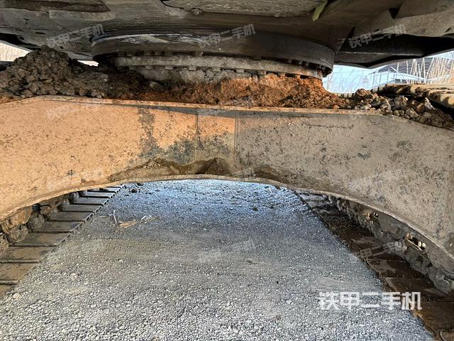 大臂根部?斜視(工作和回轉(zhuǎn)裝置) 大臂根部?斜視(工作和回轉(zhuǎn)裝置)