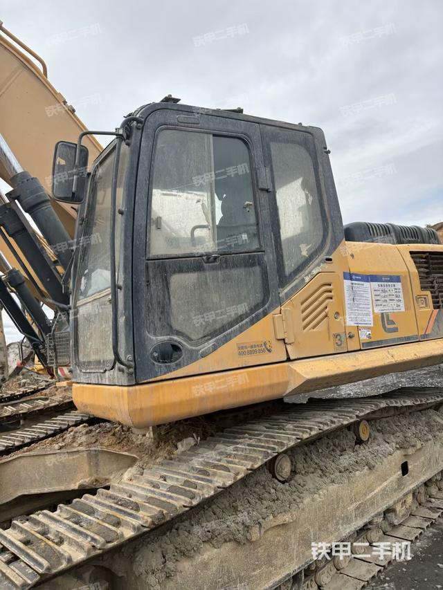 顯示屏?(駕駛室部分) 顯示屏?(駕駛室部分)