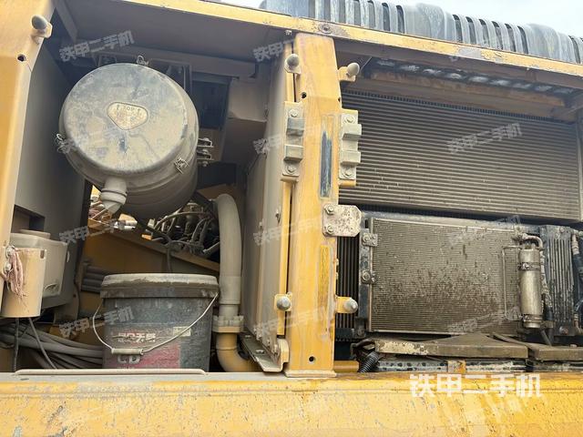 液壓泵室(大件艙室) 液壓泵室(大件艙室)