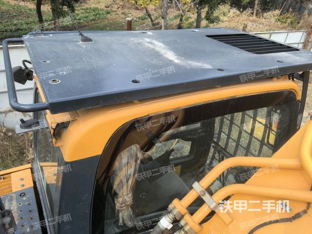 回轉(zhuǎn)馬達(dá)（上車部件）