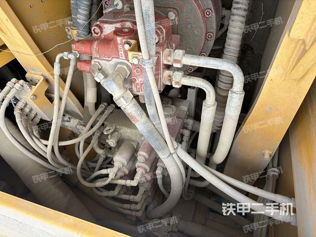 發(fā)動機(jī)室(上車部件) 發(fā)動機(jī)室(上車部件)