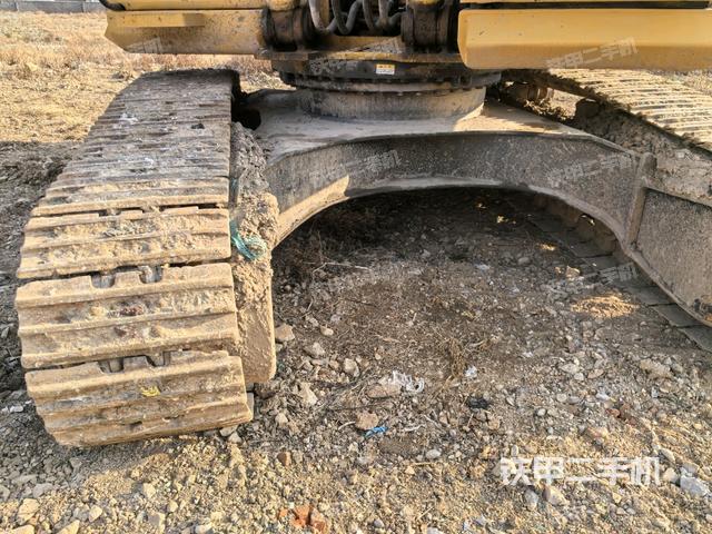 轉盤和下車架正前（工作和回轉裝置）