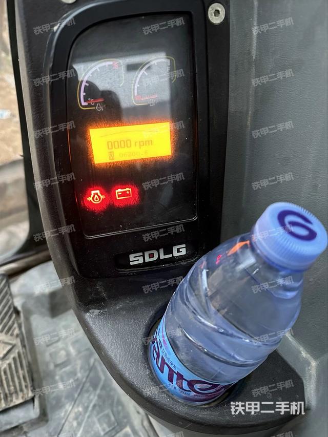 顯示屏?（駕駛室部分）