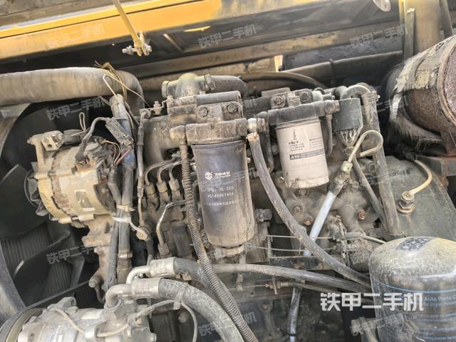 發(fā)動機整體俯視（整機外觀）