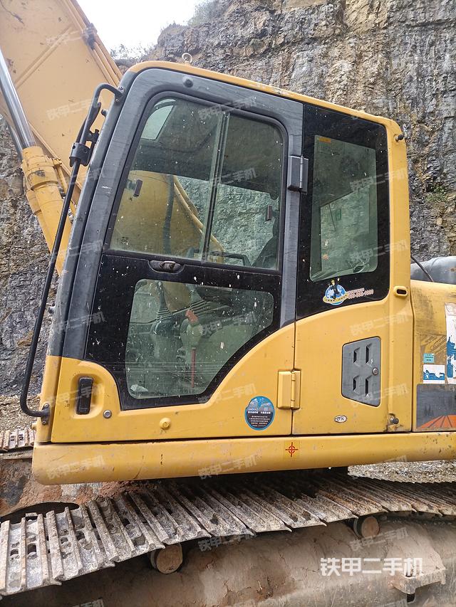 驾驶室整体（整机外观）