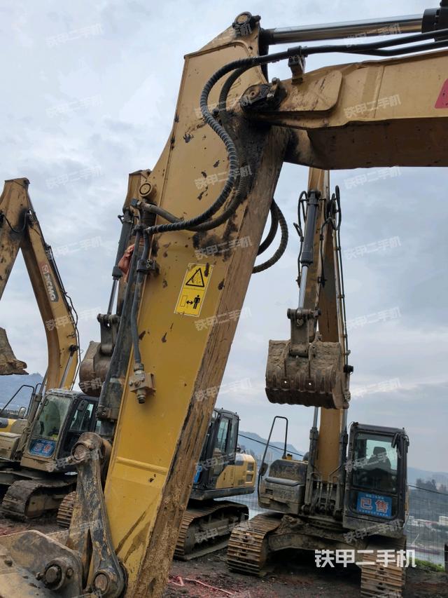 大臂整體?右側(cè)（工作和回轉(zhuǎn)裝置）