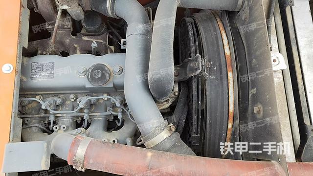 發(fā)動(dòng)機(jī)整體俯視(整機(jī)外觀) 發(fā)動(dòng)機(jī)整體俯視(整機(jī)外觀)