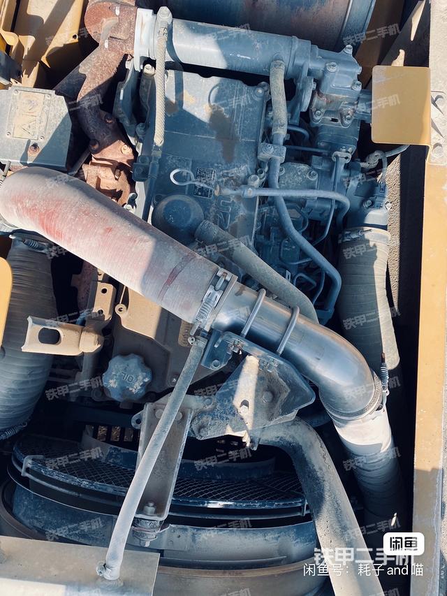 发动机整体俯视（整机外观）