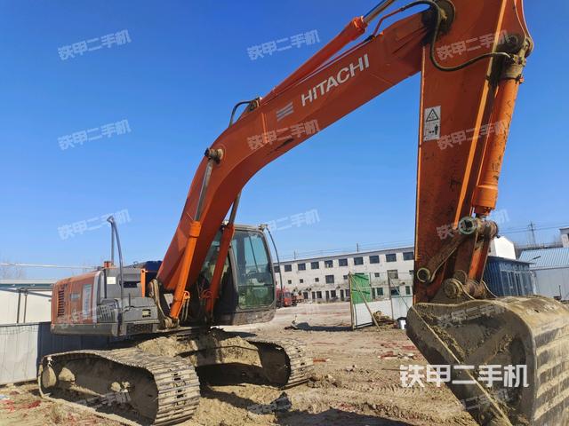 右前45(整機(jī)外觀) 右前45(整機(jī)外觀)