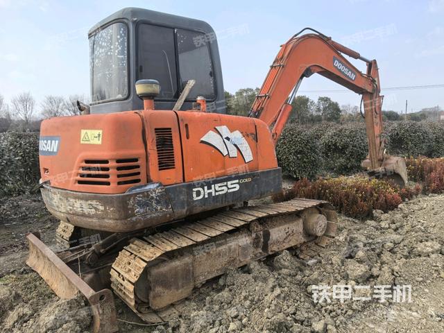 右后45（整機外觀）