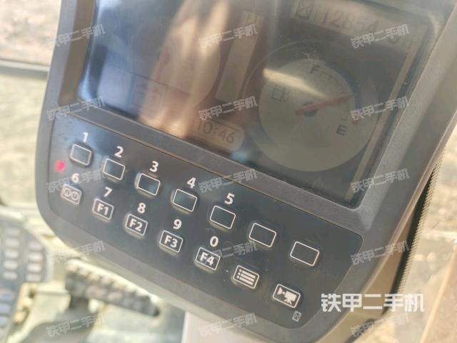 小時(shí)表(駕駛室部分) 小時(shí)表(駕駛室部分)