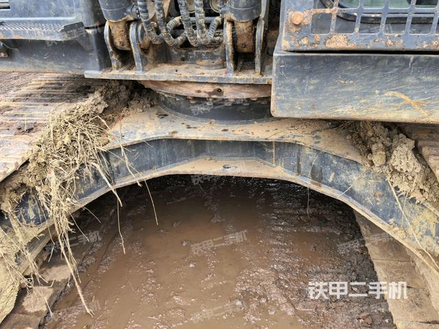 大臂根部?斜視（工作和回轉(zhuǎn)裝置）