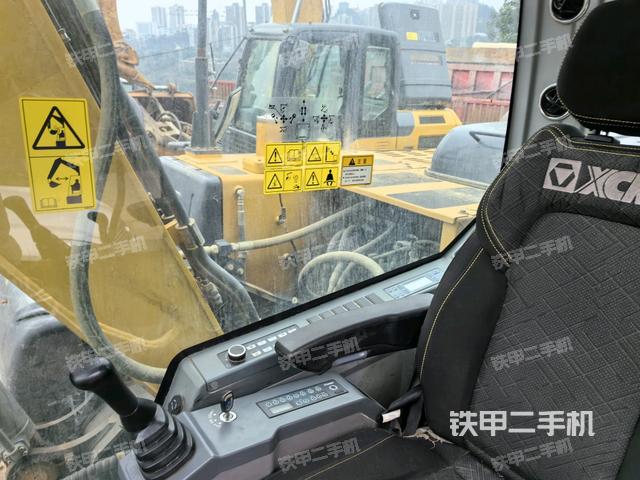 后窗玻璃角標(biāo)（駕駛室部分）