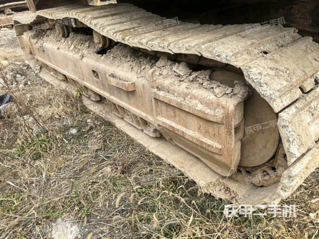 左側(cè)履帶整體?（行走機(jī)構(gòu)）