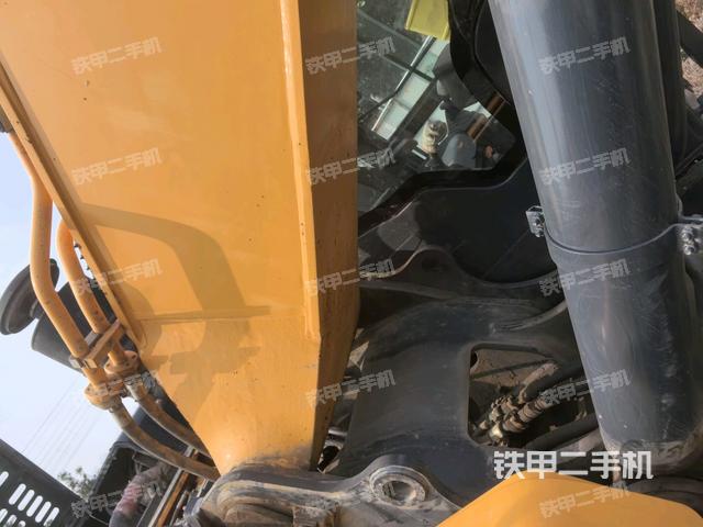 大臂根部?斜視（工作和回轉(zhuǎn)裝置）