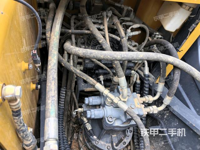 分配閥（上車部件）